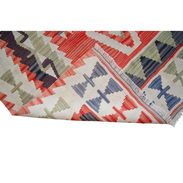 Vintage Handwoven Turkish Oushak Kilim Flat Weave Rug Boho Farmhouse Decor - 4′5″ × 7′8″ For Sale - Image 10 of 14