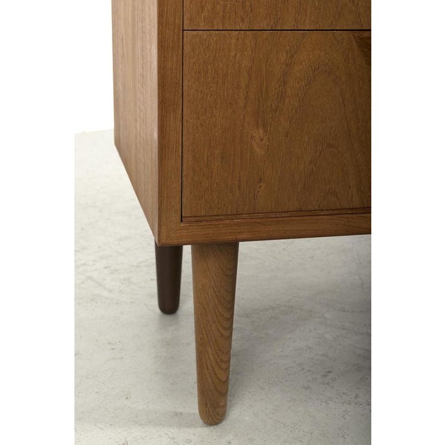 Vintage Chest of Drawers in Wood For Sale - Image 6 of 10