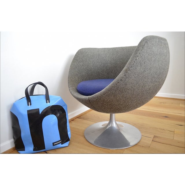 Luna Ball Chair by Pierre Guariche for Meurop, 1960s For Sale - Image 6 of 6