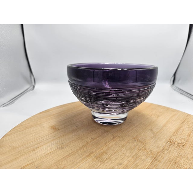 Glass bowl, Kosta Boda, vintage 1960s, dimensions: height 10.5 cm, diameter 15 cm.