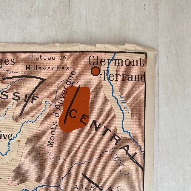 Paper Vintage School Map, The Garonne / the Rhone, 1950s For Sale - Image 7 of 11