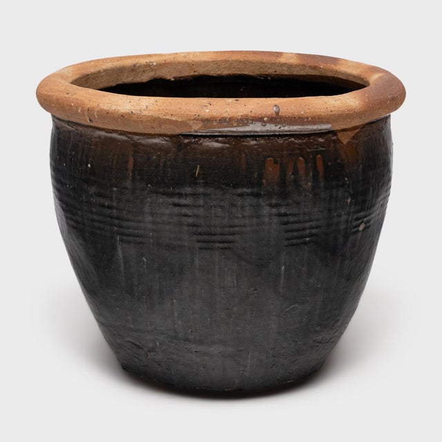 Late 19th Century Chinese Glazed Garden Rain Pot, C. 1890 For Sale - Image 5 of 5