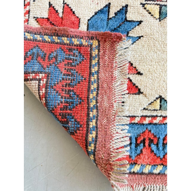 Art Deco Geometric Wool Milas Rug, Turkey, 1970s For Sale - Image 14 of 16