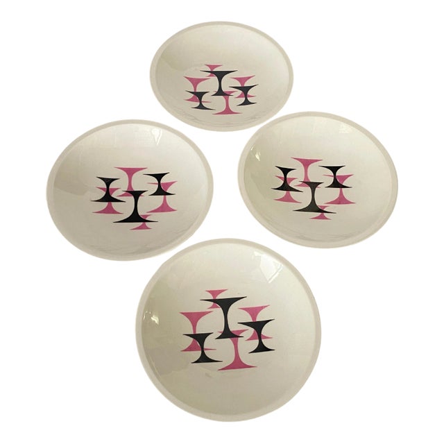 20th Century French Modernist Ceramic Plates with Geometrical Pattern Decor, Set of 4 For Sale