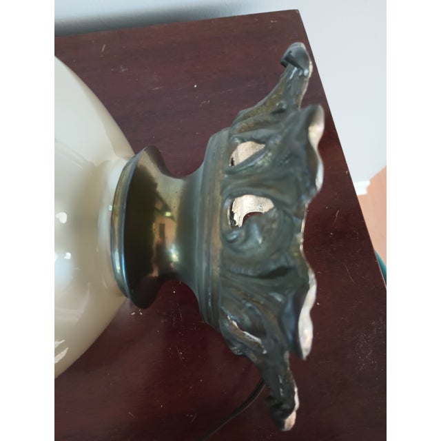 Vintage Hollywood Regency/Neo-Classical Iridescent Glass and Brass Table Lamp For Sale - Image 10 of 18