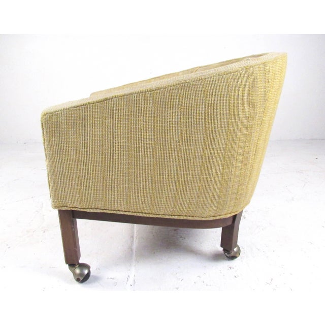 1960s Mid-Century Barrel Back Club Chair For Sale - Image 4 of 11