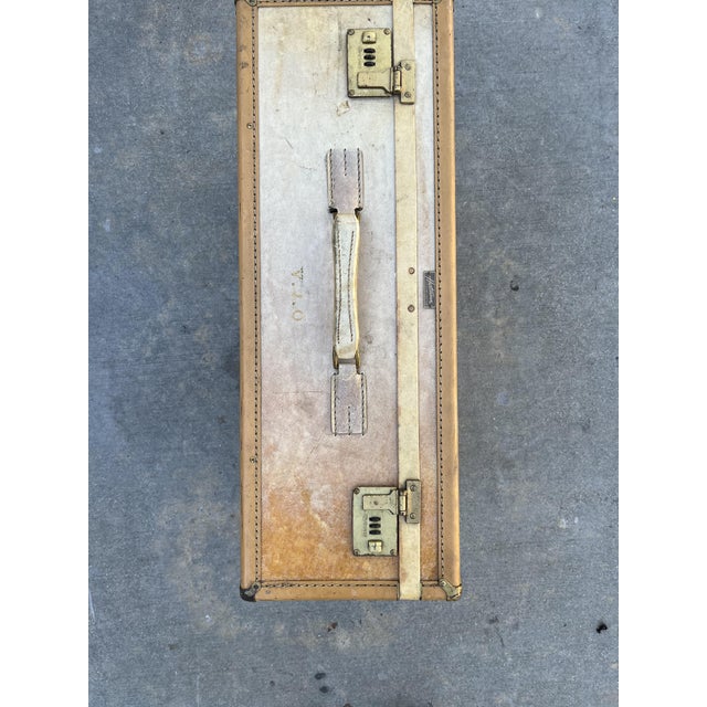 Hartmann Luggage Co. 1950s Vintage Hartmann Belted Leather Suitcase For Sale - Image 4 of 7