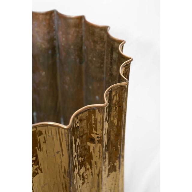 Large Vintage Italian Brass Floor Planter – Egidio Casagrande – Fluted Cachepot – Mid-Century For Sale - Image 12 of 17