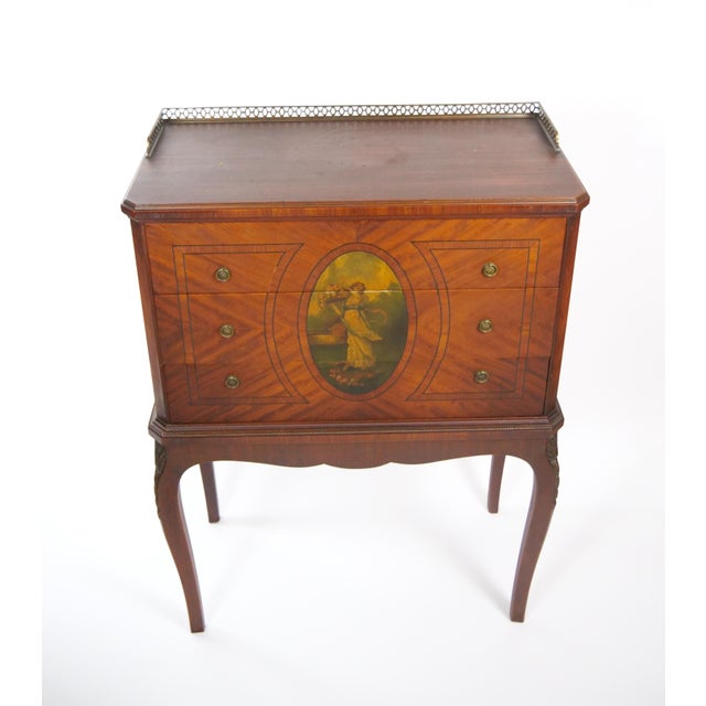 Traditional Antique Adam-Style Mahogany Silverware Cabinet, Early to Mid 19th Century For Sale - Image 3 of 13