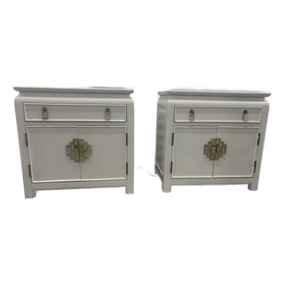 1980s Vintage Chin Hua Nightstands by Century Furniture- A Pair For Sale