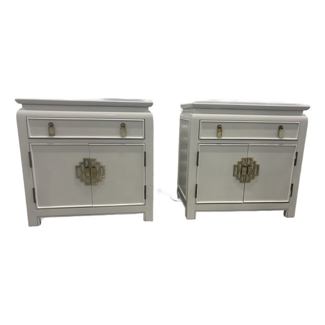 1980s Vintage Chin Hua Nightstands by Century Furniture- A Pair For Sale