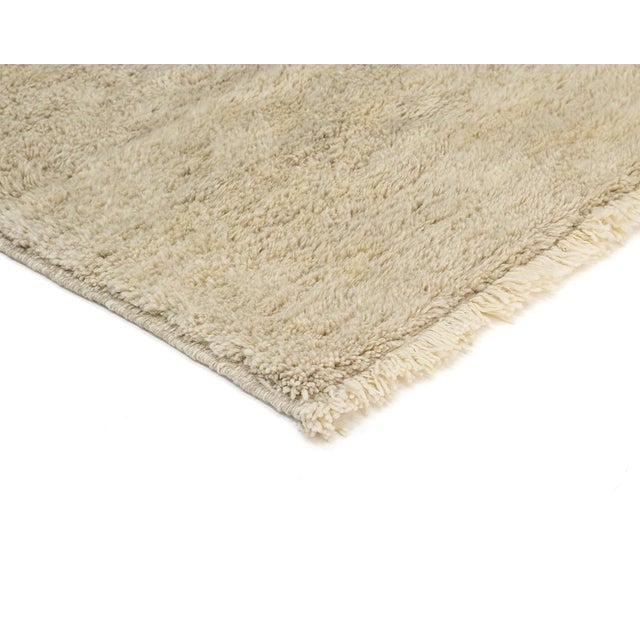 Early 21st Century Hand-Knotted Wool Rug by Azele Studio For Sale - Image 5 of 8