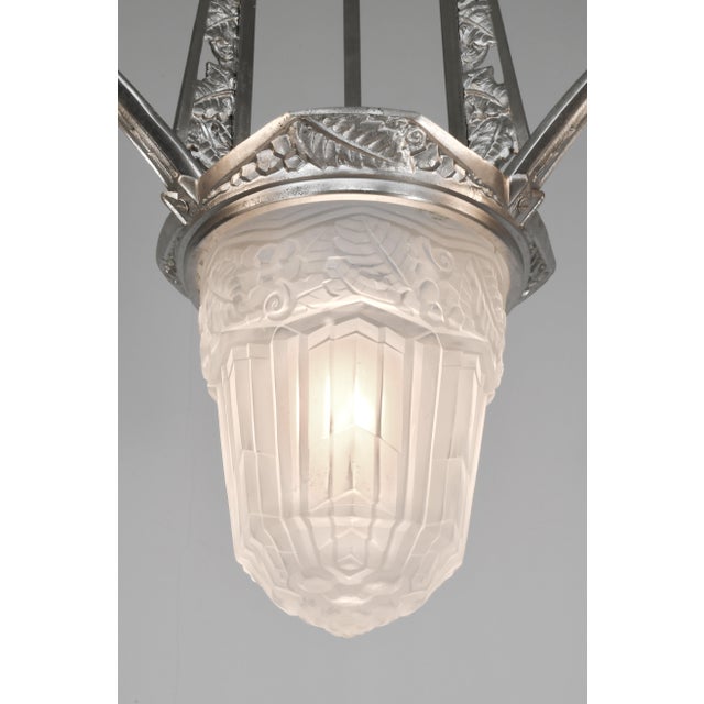 Metal French Art Deco Chandelier by Pierre Maynadier 1930 France For Sale - Image 7 of 14