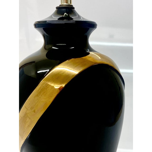 Metal Relocation Super Sale! 1980s Black and Gold Sashed Ceramic Table Lamp For Sale - Image 7 of 10