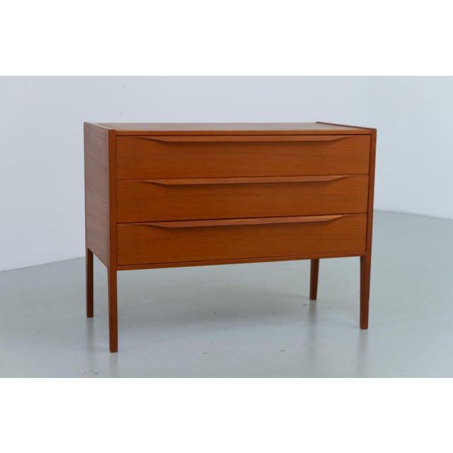 Mid-Century Modern Danish Teak Chest of Drawers No34 by Kai Kristiansen for Aksel Kjersgaard, 1960s. For Sale - Image 3 of 18
