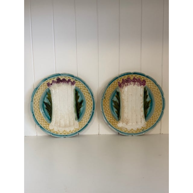 Pair of Antique French Barbotine Asparagus Majolica Plates, Circa 1900 For Sale - Image 9 of 11