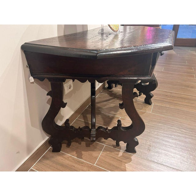 Walnut Console, Central Italy, 16th Century For Sale - Image 4 of 6