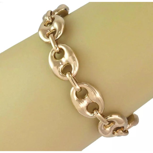 Late 20th Century Large Puff 14k Yellow Gold Mariner Link Bracelet For Sale - Image 5 of 12