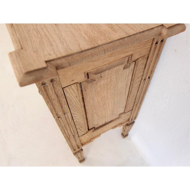 Small Neoclassical Louis XVI Oak Chest of Drawers, Late 19th Century For Sale - Image 17 of 18