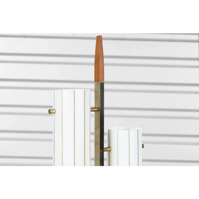 Mid-Century Modern 1970s Mid-Century Modern Brass and Walnut Floor Lamp For Sale - Image 3 of 12
