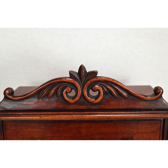 Small Mahogany Chest of Drawers, 1960 For Sale - Image 6 of 18