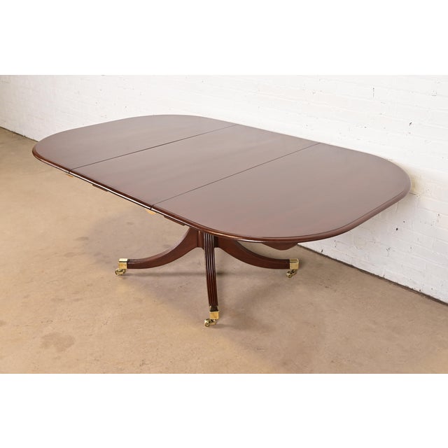 English Reeder of London Antique English Regency Carved Mahogany Pedestal Extension Dining Table, Newly Restored For Sale - Image 3 of 14