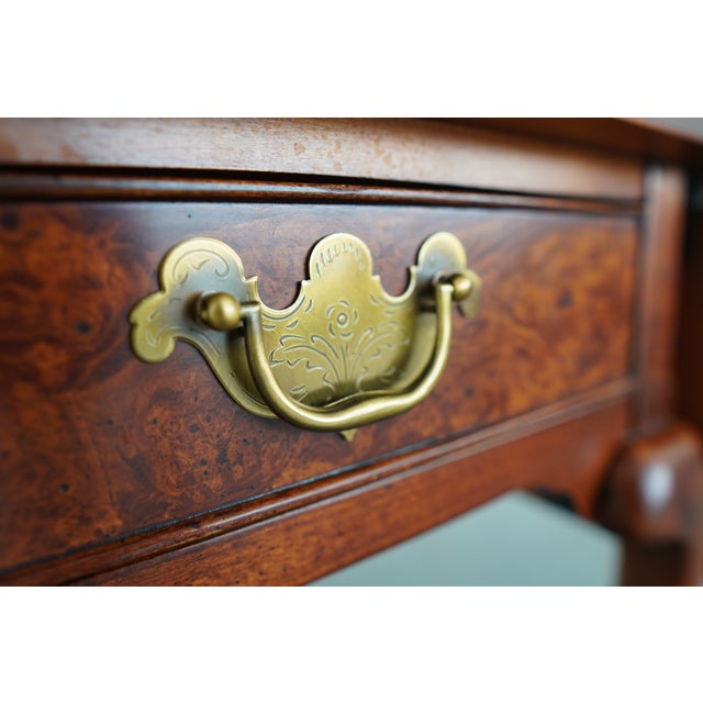 Vintage Hekman Queen Anne–Style Burl Drop-Leaf Side Table For Sale - Image 12 of 13