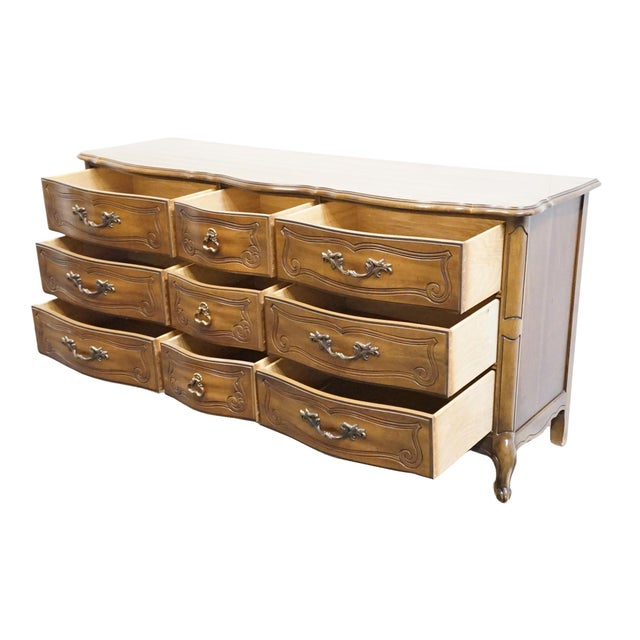 Bassett Furniture Cherry Country French Provincial 65" Triple Dresser 190-2-A371 For Sale In Kansas City - Image 6 of 12