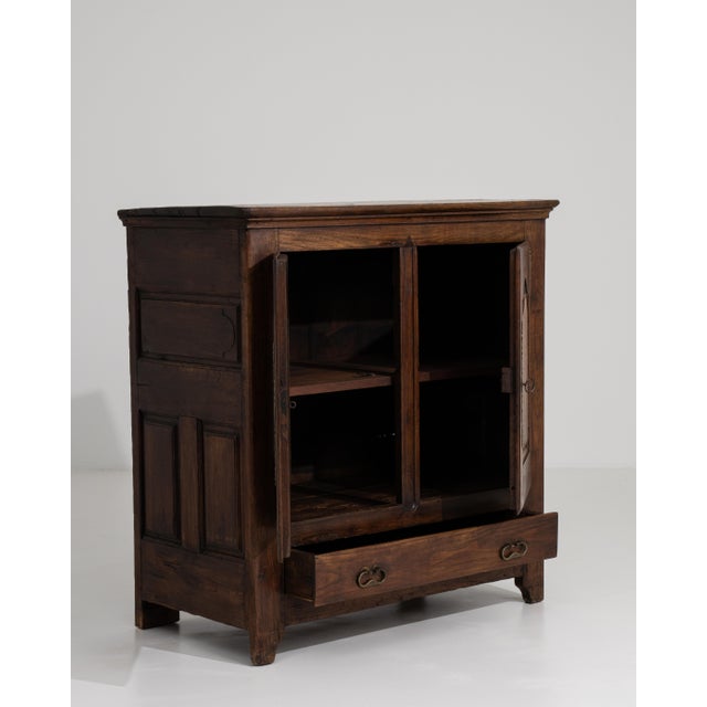 A superb example of the Louis XV aesthetic, this early nineteenth-century French buffet embodies the sinuous elegance and...
