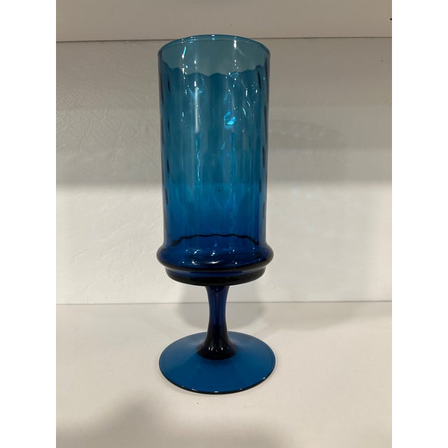 Empoli 1960s Mid Century Modern Empoli Deep Teal Blue Optic Art Glass Vase With Pedestal - Italian Mouth Blown Empoli For Sale - Image 4 of 12