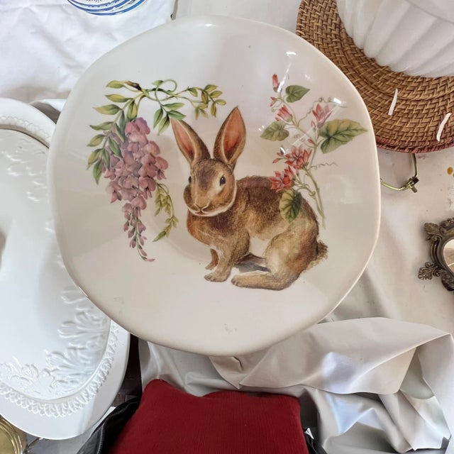Late 20th Century Late 20th Century Italian Decorative Bowl With Rabbit Design For Sale - Image 5 of 5