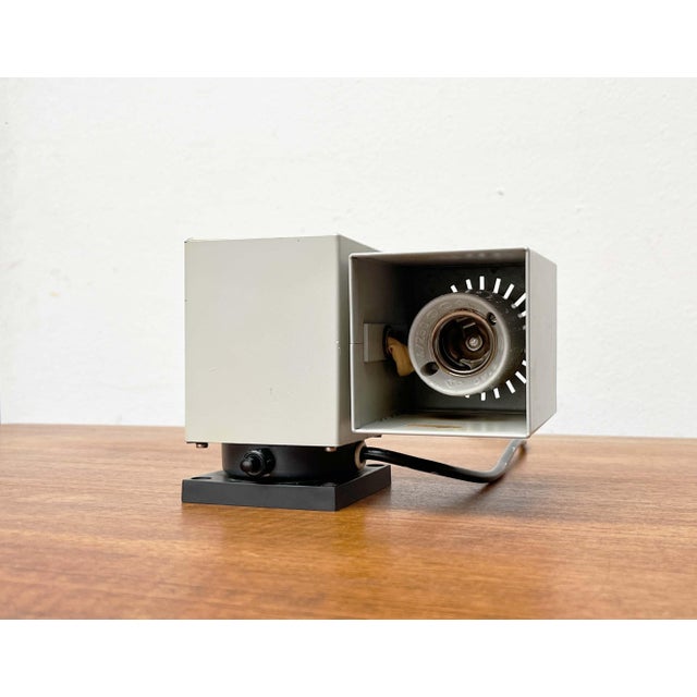Black Mid-Century Modern German Space Age Minimalist 6015 Cube Wall Table Lamp from Kaiser, 1960s For Sale - Image 8 of 18