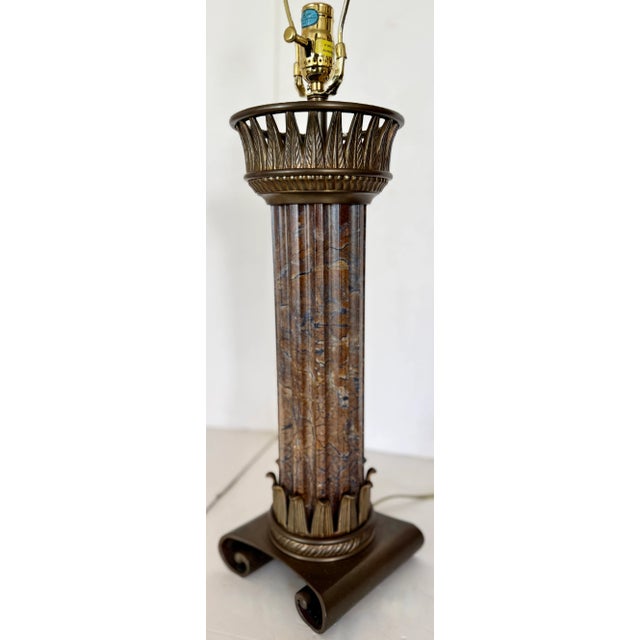 Neoclassical Large Empire Style Marble & Brass Table Lamp by Chapman Manufacturing Co. For Sale - Image 3 of 10