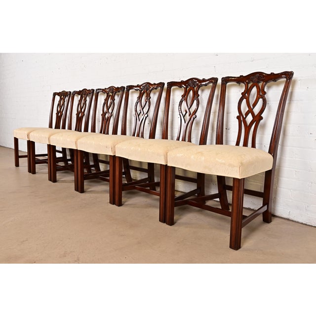 Kindel Furniture Kindel Furniture Georgian Carved Mahogany Dining Chairs, Set of Six For Sale - Image 4 of 13