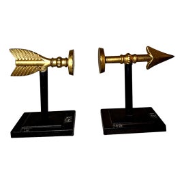 Example of Bookends