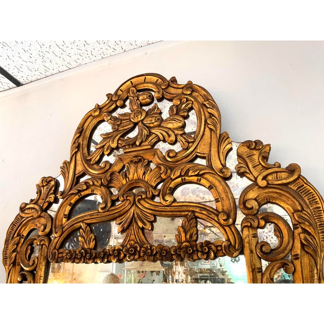 Vintage Hand Craved Italian Gilt Wood Mirror For Sale - Image 4 of 11