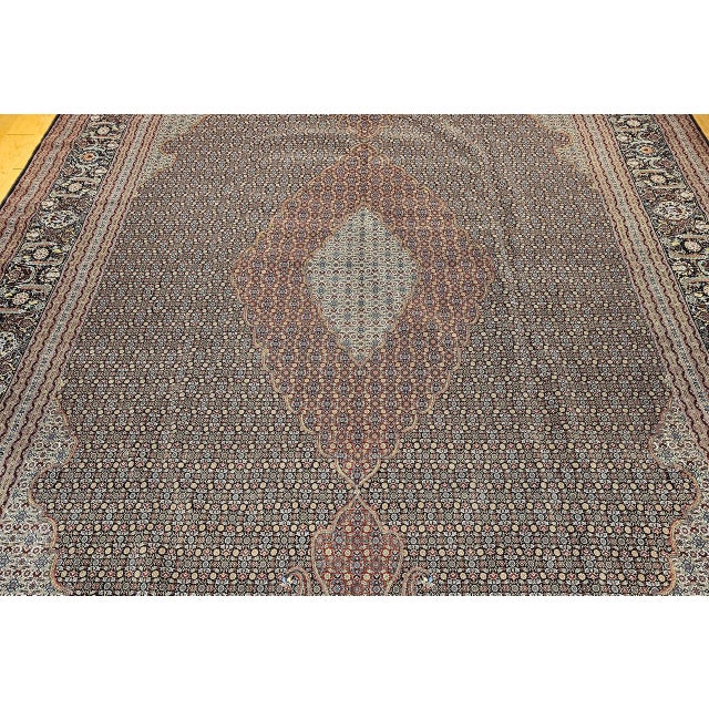 Early 20th Century Tabriz Mahi Rug For Sale - Image 13 of 18