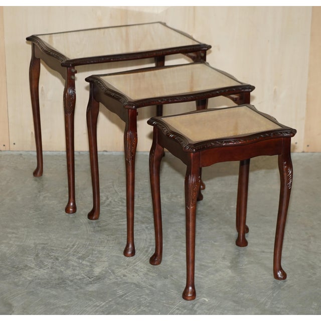 Vintage Gold Leaf Embossed Nesting Tables with Brown Leather Tops, Set of 3 For Sale - Image 3 of 18