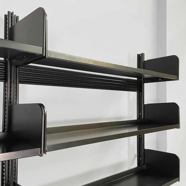 Metal Italian Modern Modular Black Congresso Bookcase attributed to Lips Vago, 1970s, Set of 3 For Sale - Image 7 of 18