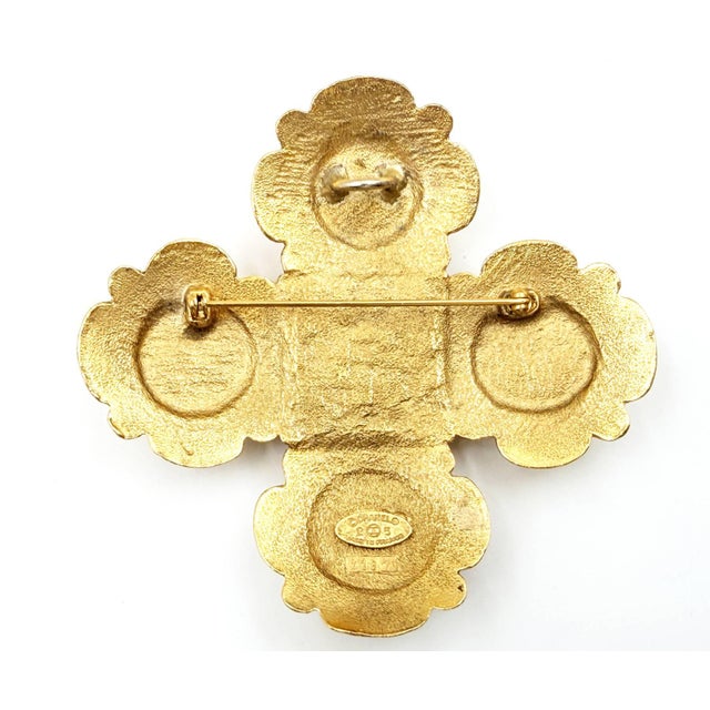 Gold 1980s Chanel Rare Vintage Gold Plated CC Stone Pearl Cross Large Brooch Pendant Necklace For Sale - Image 8 of 9