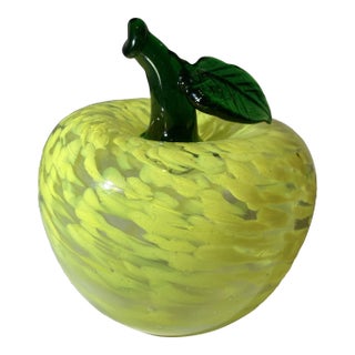 1990 Murano Style Hand Blown Art Glass Yellow Apple Controlled Speckle Dot Paperweight For Sale