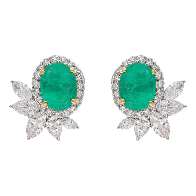 Natural Emerald Earrings with Diamonds and 18k Gold For Sale