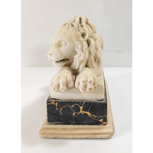 Mid 19th Century 19th Century Pair of Italian White Marble Lions After Antonio Canova For Sale - Image 5 of 12