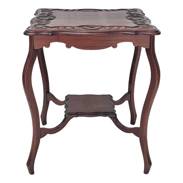 Antique 1890s English Rococo Revival Mahogany Lamp Table With Carved Shells For Sale