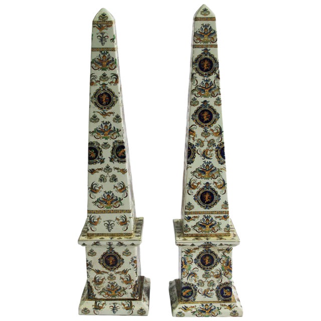 20th Century Italian Obelisks in Hand-Painted Porcelain, Set of 2 For Sale