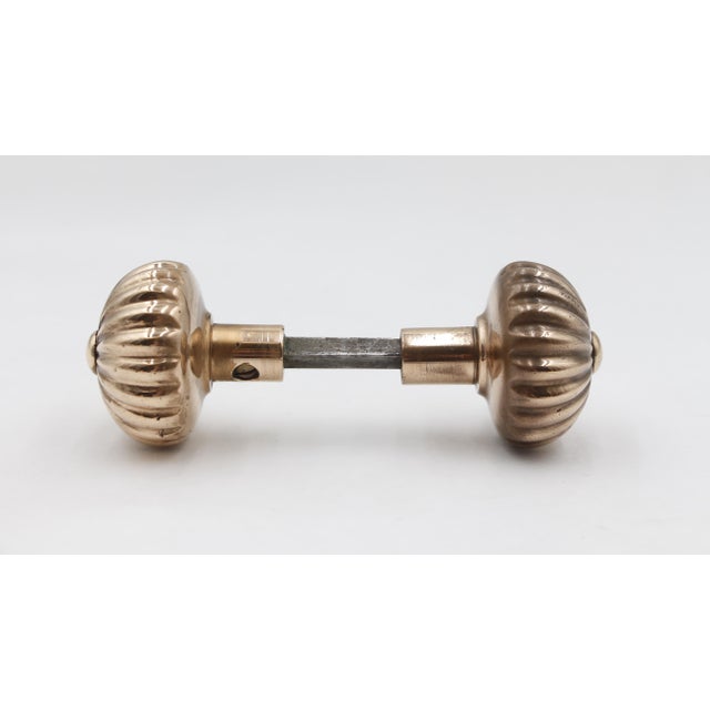Mid 20th Century Vintage Fluted Knob Swirl Brass Passage Door Knob Set For Sale - Image 5 of 10