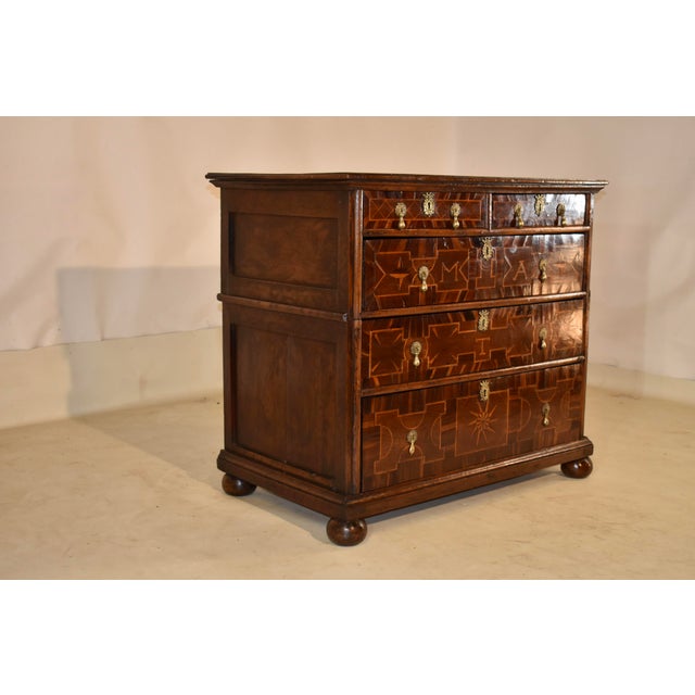 PERIOD 17th century James II 2 piece oak chest of drawers from England. The case is made from oak, and has a pegged top...