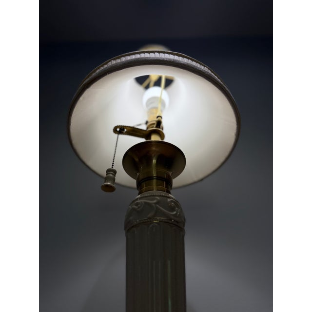 French Provincial 1980s Lenox for Quoizel Ivory Porcelain & Satin Brass Neoclassical Table Lamp, 38.5"h ✨ For Sale - Image 3 of 10