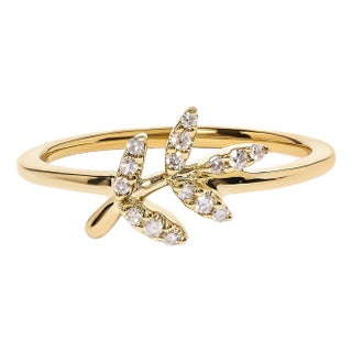 10K Yellow Gold 1/10 Cttw Diamond Leaf and Branch Ring (H-I Color, I1-I2 Clarity) - Ring Size 7 For Sale