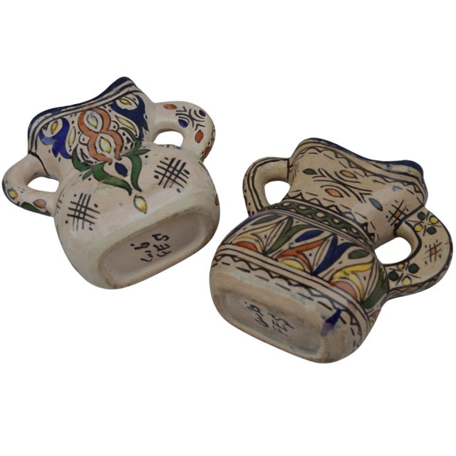 Ceramic Mid 20th Century Andalusian-Patterned Ceramic Vases With Handles - Set of 2 For Sale - Image 7 of 8